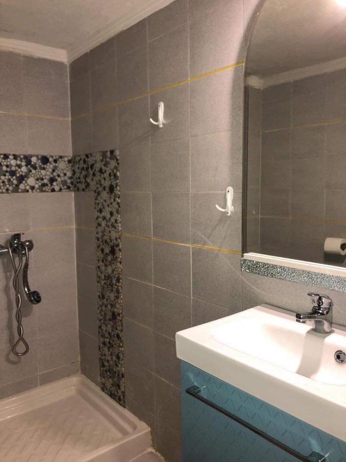 Sarizas Apartments ซีวิรี ภายนอก รูปภาพ